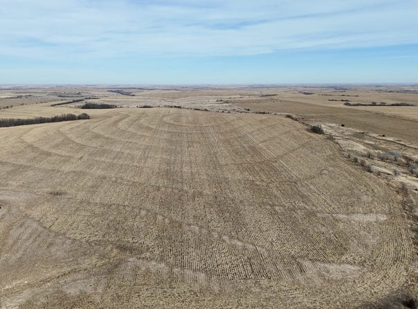 ROAD E7, Almena, KS 67622