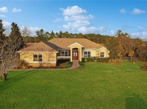 6925 SE 96TH PLACE ROAD, BELLEVIEW, FL 34420