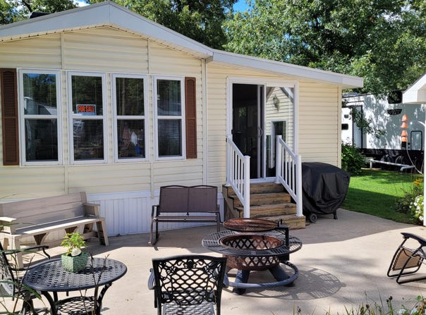 9325 S Lazy Lane, Baldwin, MI 49304