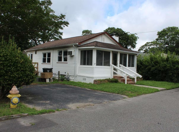 522 Spruce Ave, Northfield, NJ 08225