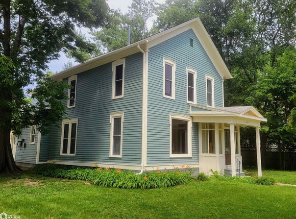 606 S 3rd Street, Fairfield, IA 52556