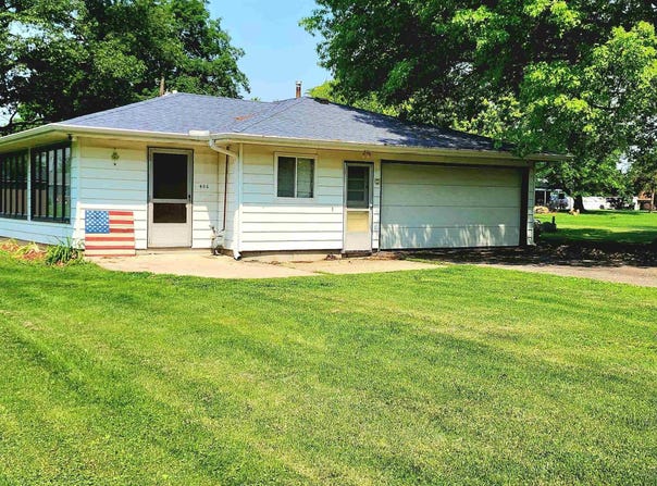406 James Street, Butler, IN 46721-1036