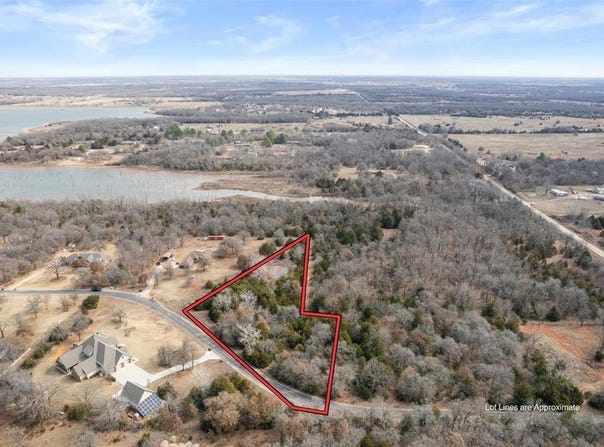 114 Timber Lake Drive, McLoud, OK 74851