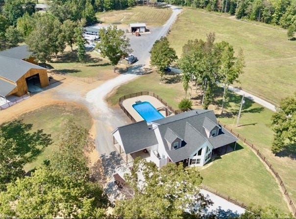 286 County Road 28, Centre, AL 35960