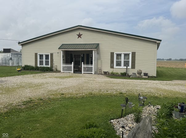1123 S County Road 855 W, Greensburg, IN 47240