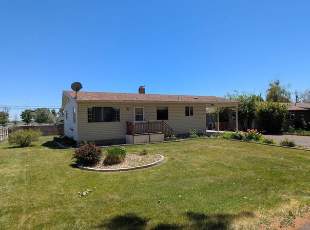 331 N Quincy Ave, Hines, OR 97738