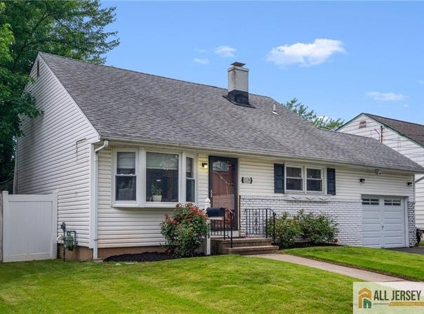 119 Brown Avenue, Iselin, NJ 08830