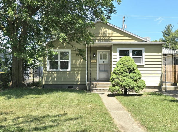 24 Huber Boulevard, Hobart, IN 46342