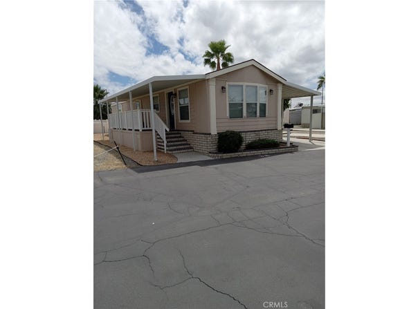 999 S Santa Fe Avenue, San Jacinto, CA 92583
