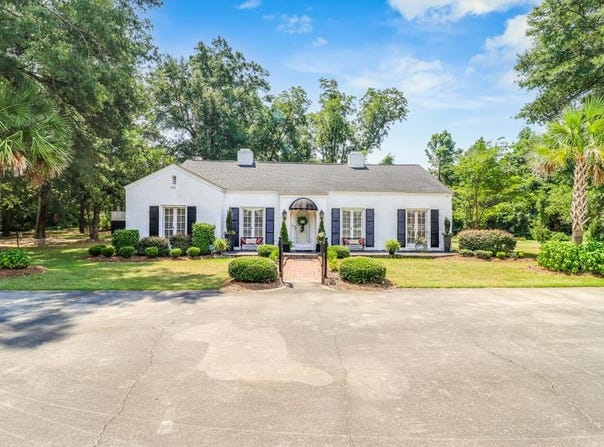 43 S Church Street, Summerton, SC 29148