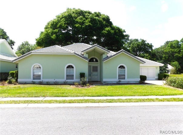 819 Balmoral Court, Inverness, FL 34453
