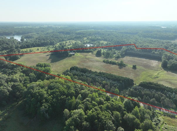 4771 W Church Road, Six Lakes, MI 48886