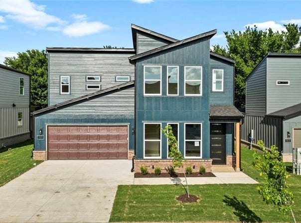 1301  SW Journey  LN, Bentonville, AR 72713