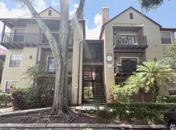 200 AFTON SQUARE, ALTAMONTE SPRINGS, FL 32714