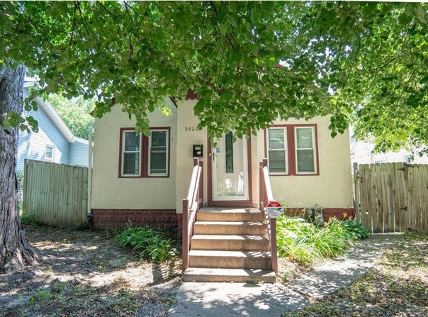 3426 Queen Avenue N, Minneapolis, MN 55412