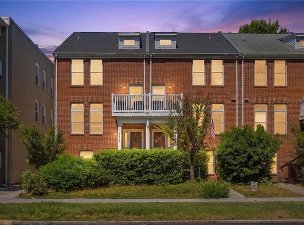 1401 Colonial Ave, Norfolk, VA 23517