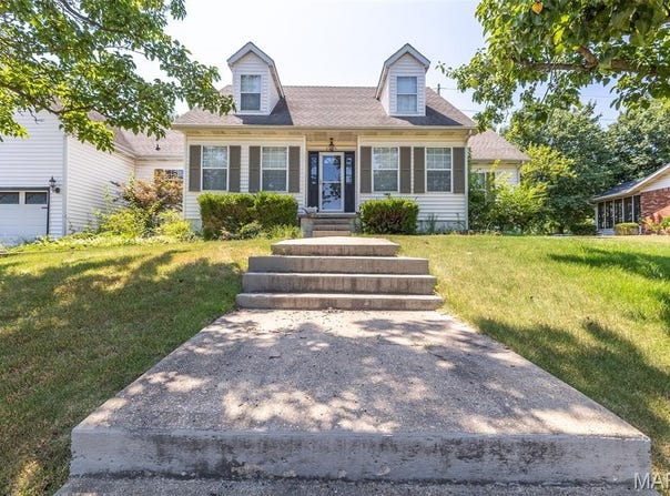 2205 Autumn Road, Poplar Bluff, MO 63901