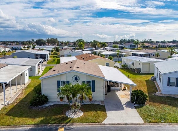 1000 KINGS Highway, PORT CHARLOTTE, FL 33980