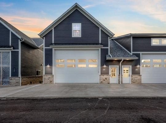 844 S 18th Ave, Sturgeon Bay, WI 54235
