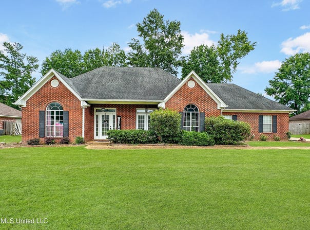 324 White Sand Road, Florence, MS 39073