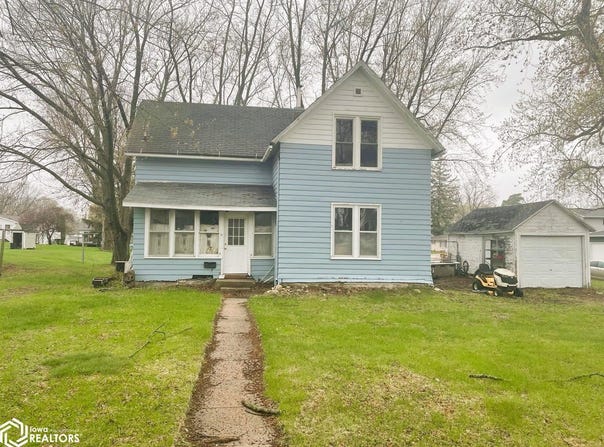802 S Lake Street, Lake Mills, IA 50450