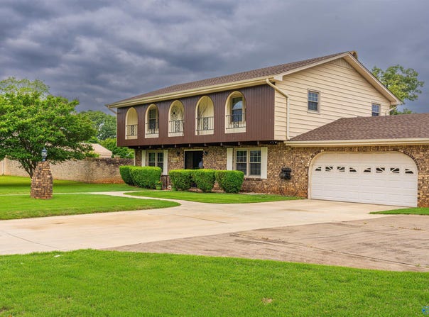 2005 Jackson Avenue, Muscle Shoals, AL 35661