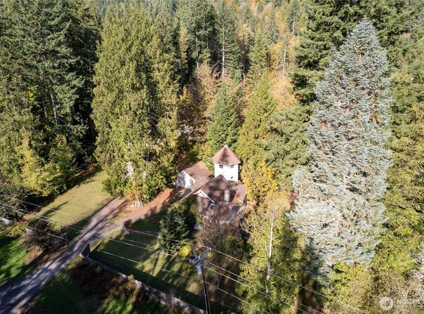 33823 SR 706, Ashford, WA 98304