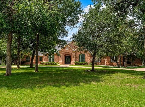 795 Winding Trail, Crawford, TX 76638