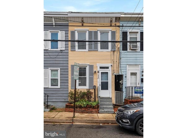 198 Clay St, Annapolis, MD 21401
