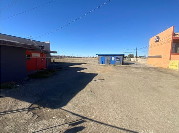 11598 Barlett, Adelanto, CA 90231