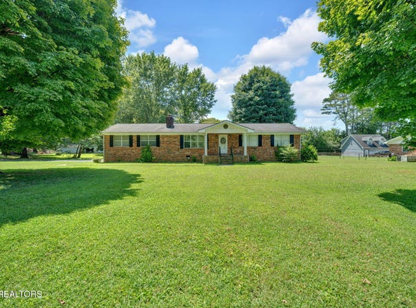330 Hutsell Drive, Decatur, TN 37322