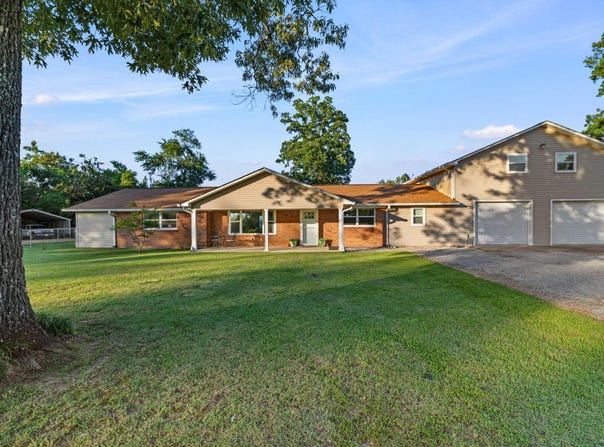66 County Road 511, Corinth, MS 38834