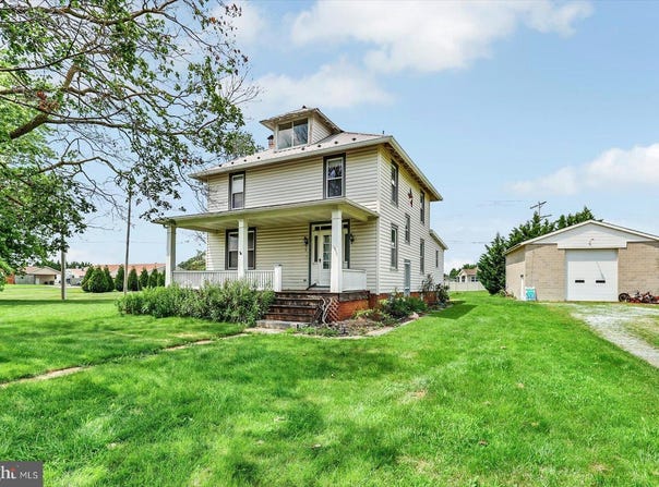5694 HANOVER ROAD, HANOVER, PA 17331