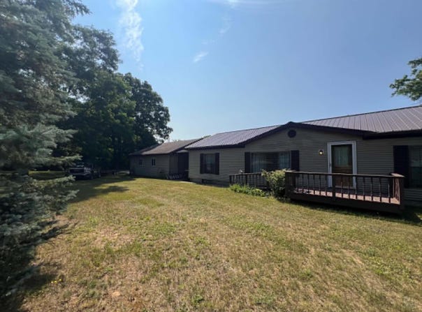 820 old county farm Road, Harrison, MI 48625