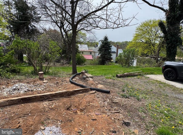 2292 OLD TRAIL ROAD, ETTERS, PA 17319