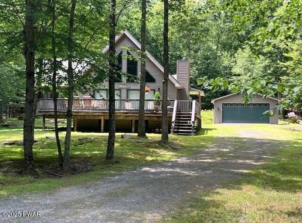 119 Upper Lakeview Drive, Hawley, PA 18428