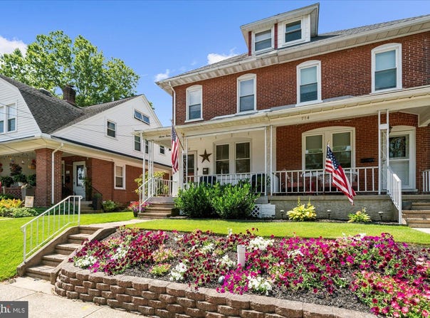 712 DERSTINE AVENUE, LANSDALE, PA 19446