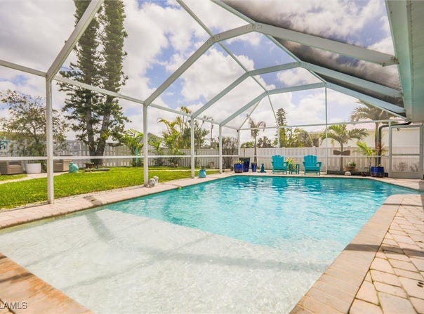 7875 Buccaneer Drive, Fort Myers Beach, FL 33931