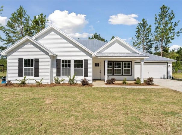 270 Abigail Circle, Ellabell, GA 31308