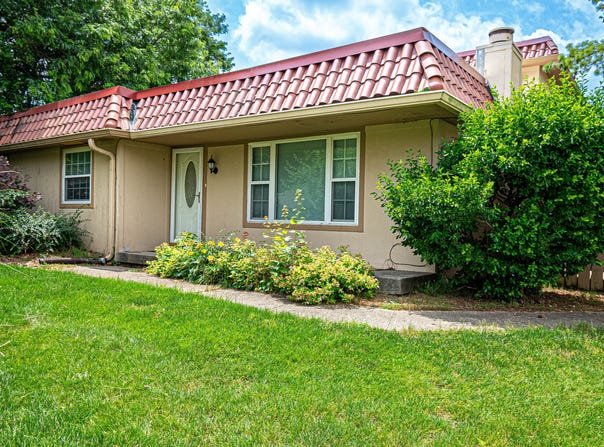 8345 Paso Del Norte Court, Indianapolis, IN 46227