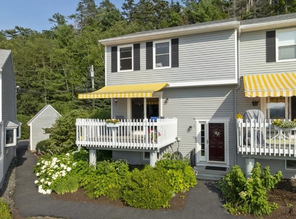 96 Atlantic Avenue, Boothbay Harbor, ME 04538