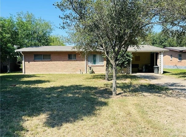 1021 S 4th Avenue, Edinburg, TX 78539