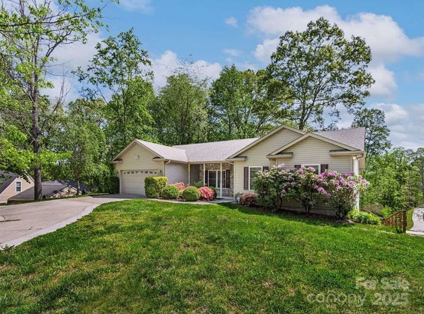 44 Sunnyview Terrace, Asheville, NC 28806