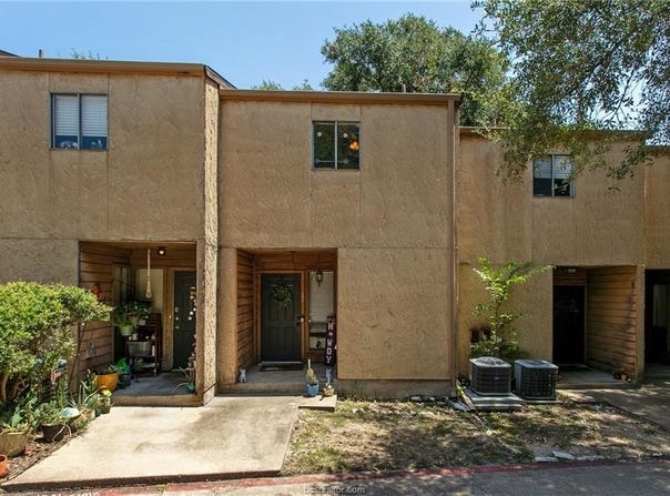 4345 Carter Creek Parkway, Bryan, TX 77802