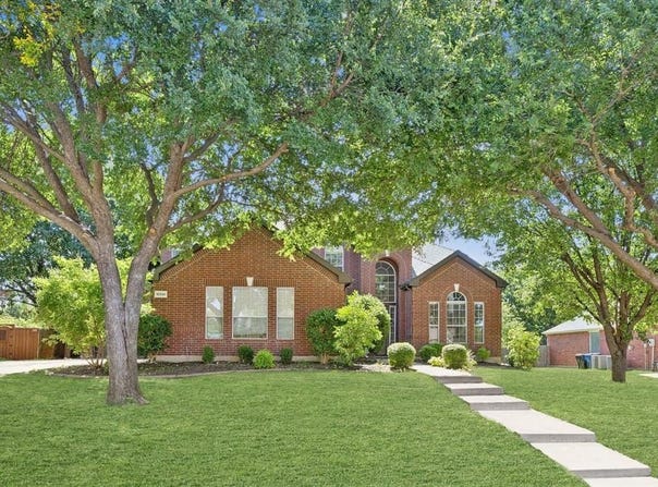 10396 Whispering Pines Drive, Frisco, TX 75033