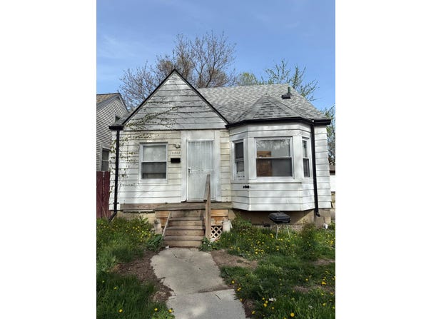 19202 Rogge Street, Detroit, MI 48234