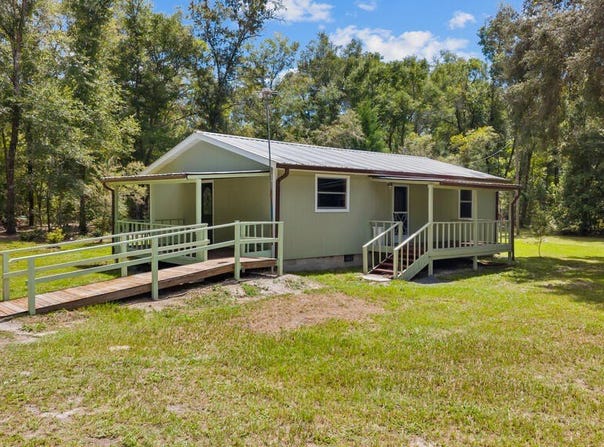 290 NE 789th St, Old Town, FL 32680