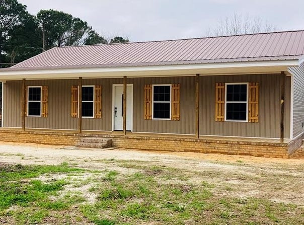 48 Box Road, AL 36301