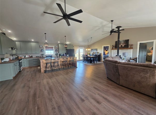 1225 R G Loop, Olney, TX 76374