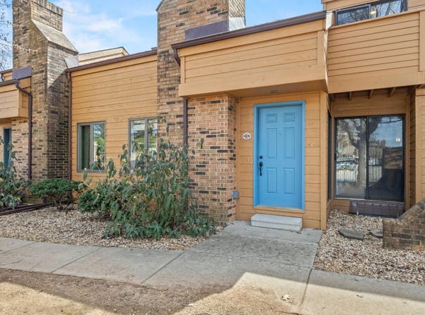 3440 S Delaware Avenue, Springfield, MO 65804